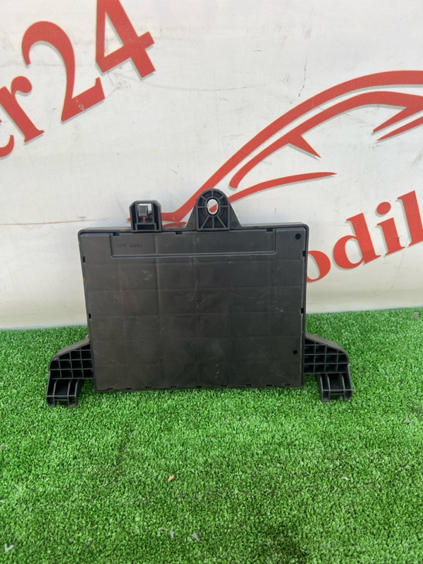 Блок предохранителей салонный, 1000 рублей, Красноярск