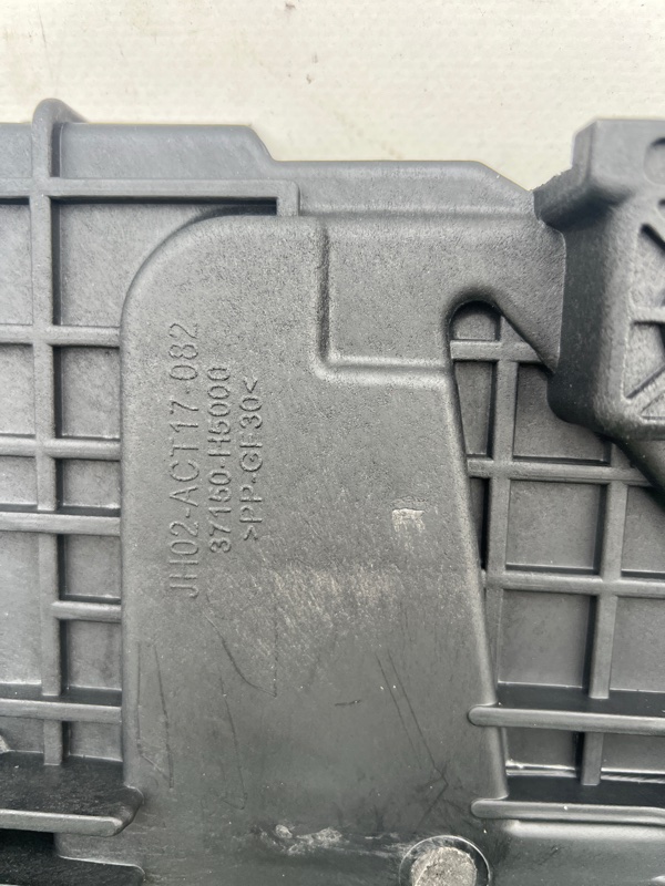 Площадка под акб, 1000 рублей, Красноярск