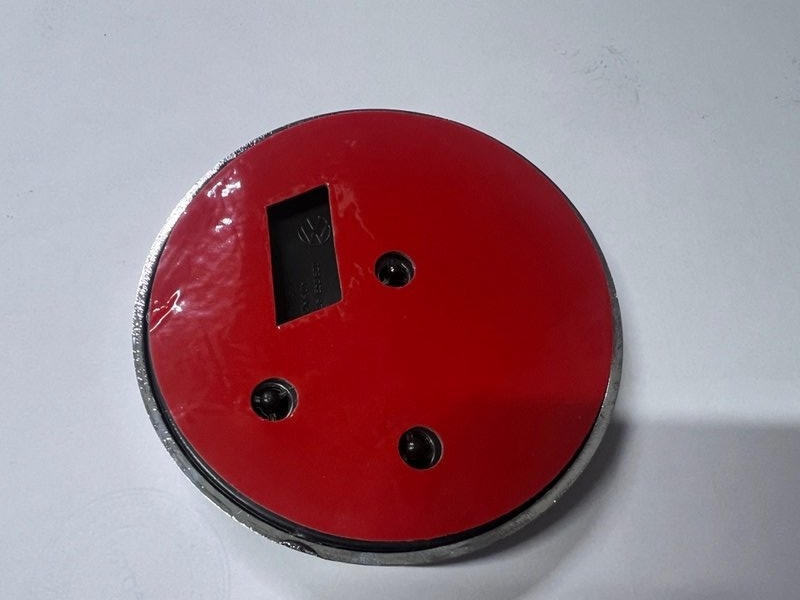 Эмблема крышки багажника, 1500 рублей, Красноярск