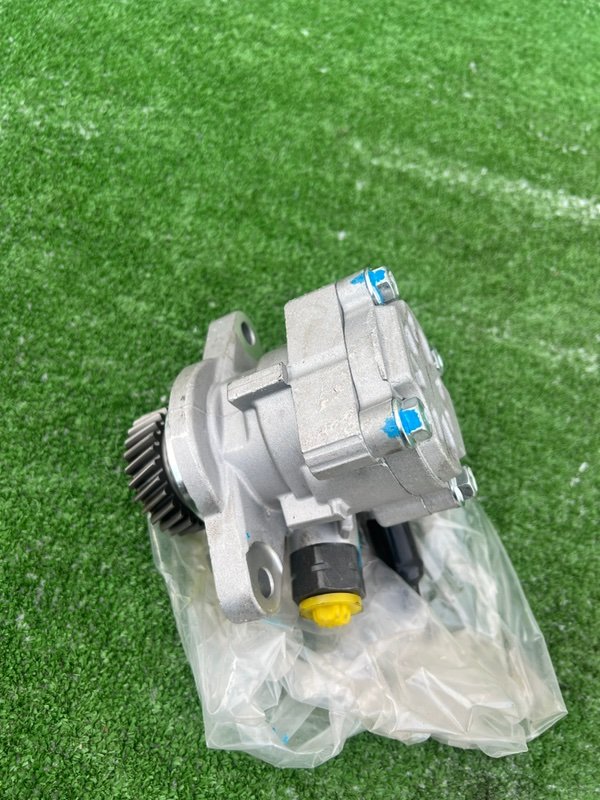 Насос гур, 12000 рублей, Красноярск