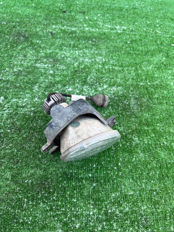 Фара противотуманная, 1000 рублей, Красноярск