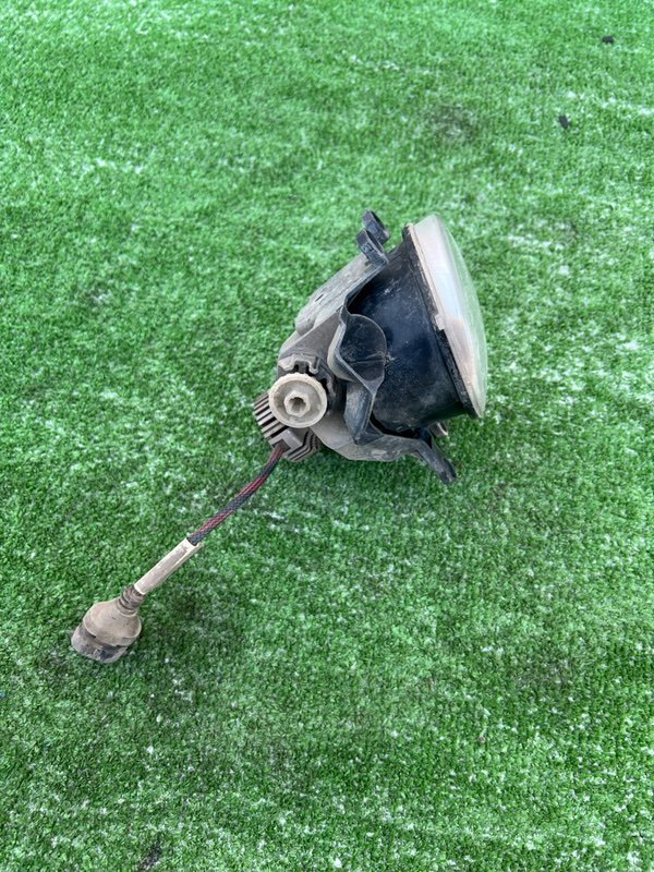 Фара противотуманная, 1000 рублей, Красноярск