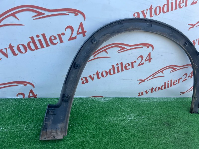 Накладка крыла, 1000 рублей, Красноярск