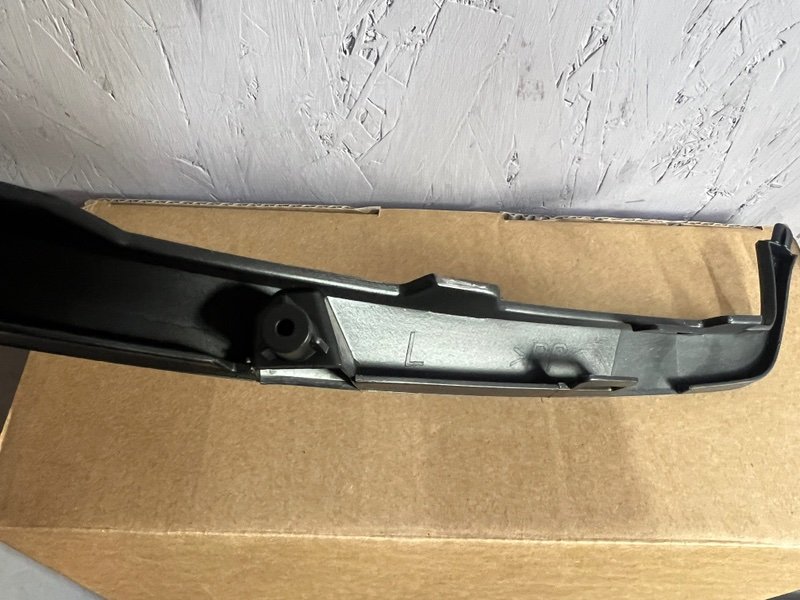 Накладка бампера, 500 рублей, Красноярск