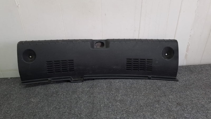 Обшивка багажника, 2000 рублей, Кузнецово