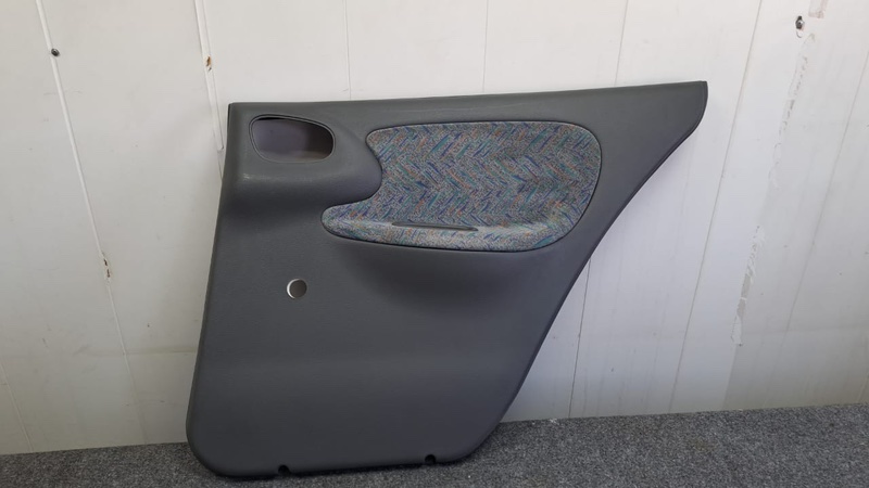 Обшивка боковой двери, 1000 рублей, Кузнецово