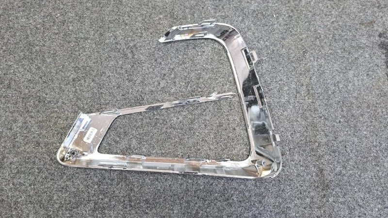 Молдинг бампера, 1000 рублей, Кузнецово