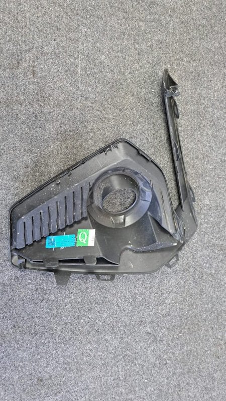 Накладка противотуманной фары, 2000 рублей, Кузнецово