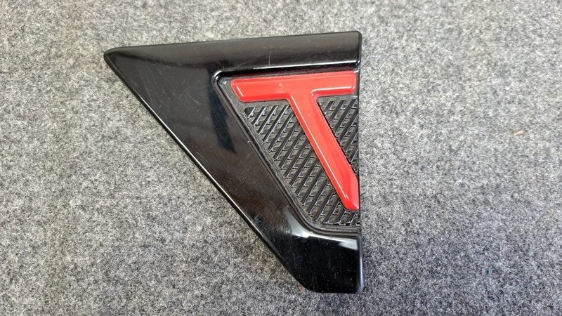 Накладка крыла, 1000 рублей, Кузнецово