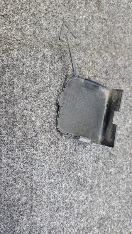 Заглушка буксировочного крюка, 800 рублей, Кузнецово