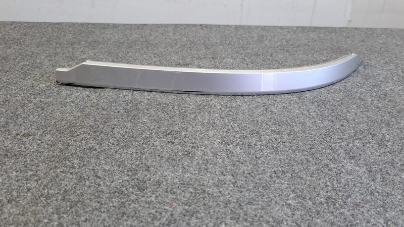 Молдинг бампера, 1000 рублей, Кузнецово