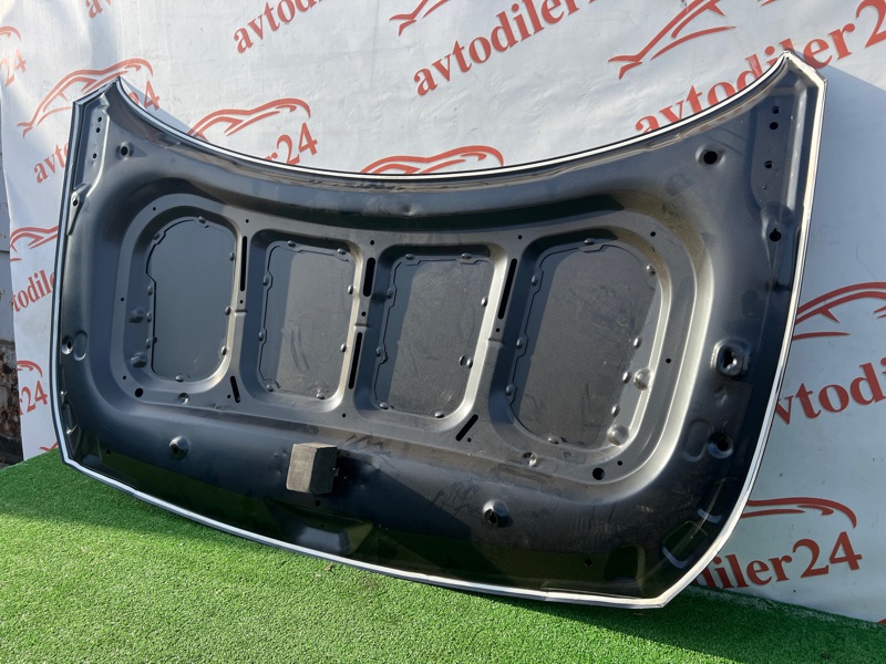 Капот, 9700 рублей, Красноярск