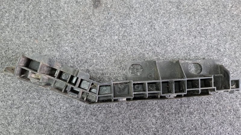 кронштейн бампера, 1000 рублей, Кузнецово