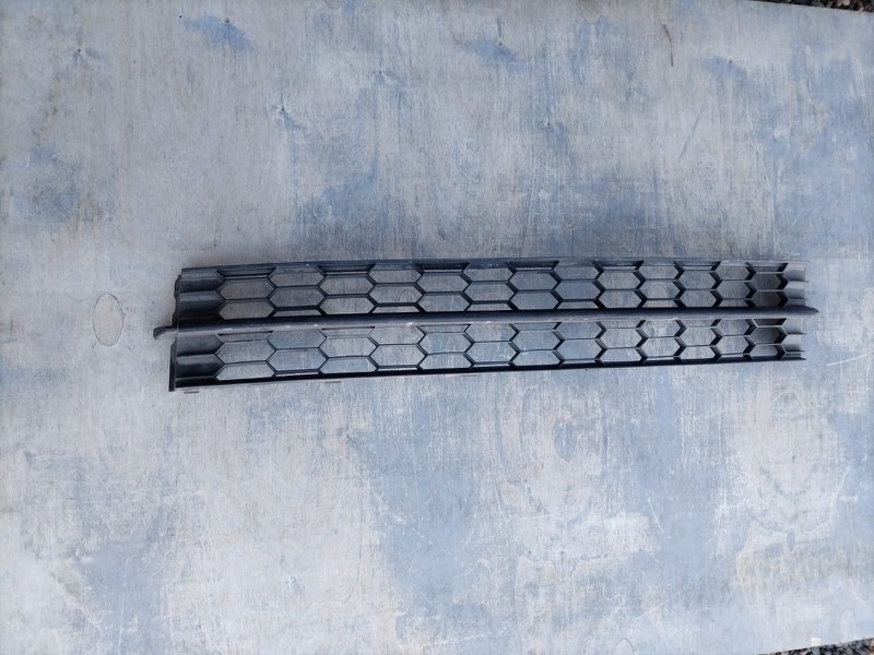 Решетка бампера, 1000 рублей, Кузнецово