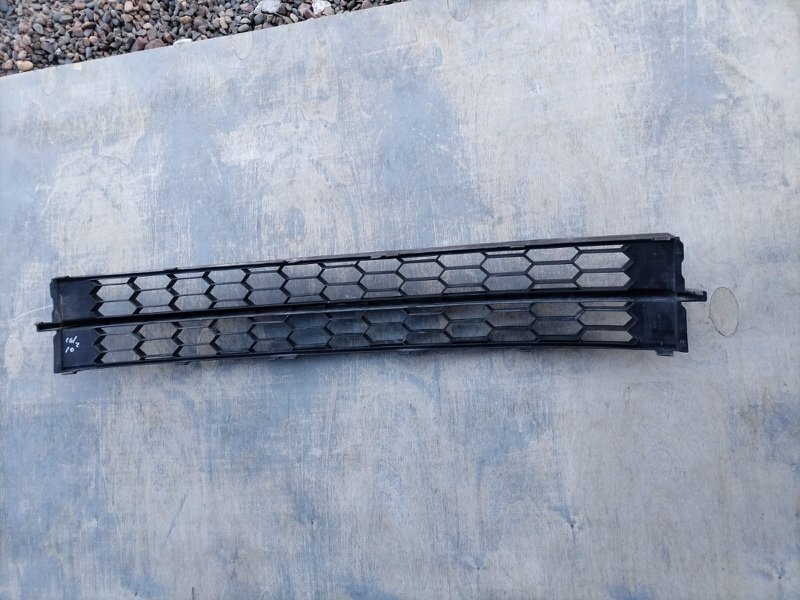 Решетка бампера, 1000 рублей, Кузнецово