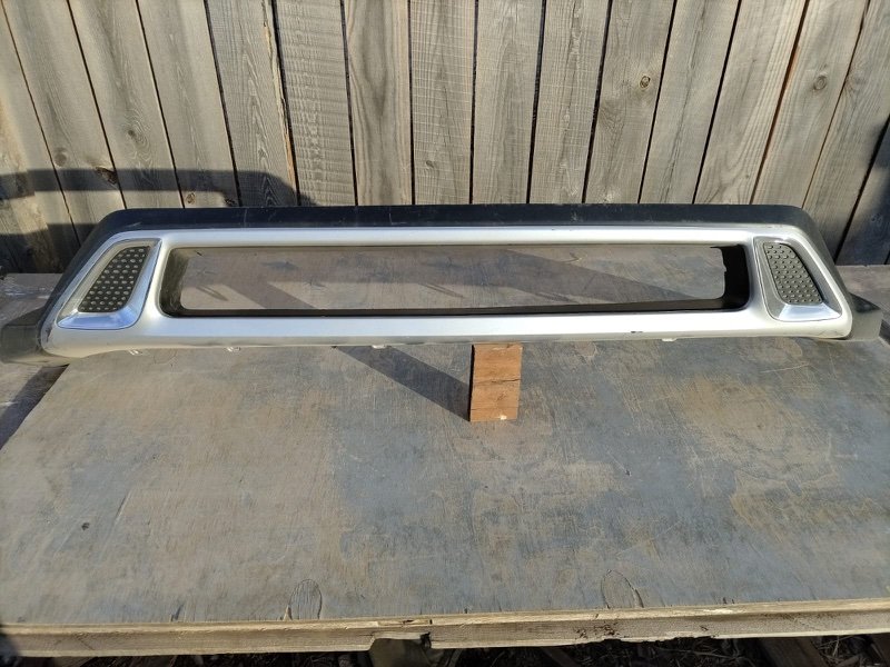 Накладка бампера, 5000 рублей, Кузнецово