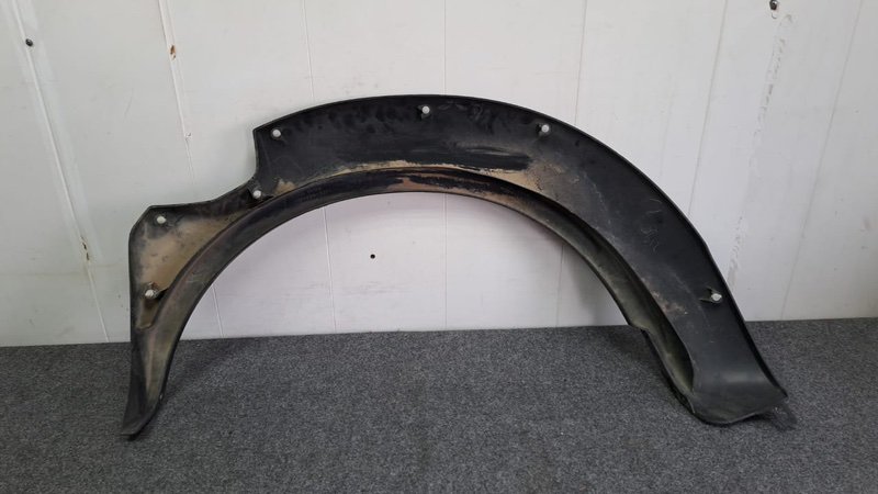 Накладка крыла, 3000 рублей, Кузнецово