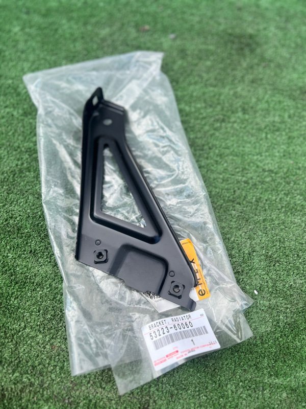 кронштейн бампера, 2000 рублей, Красноярск