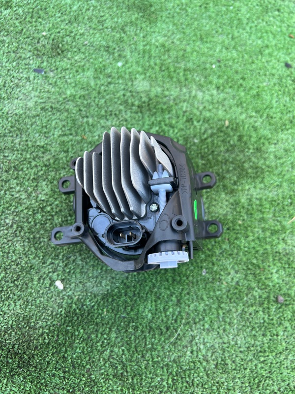 Фара противотуманная, 1500 рублей, Красноярск