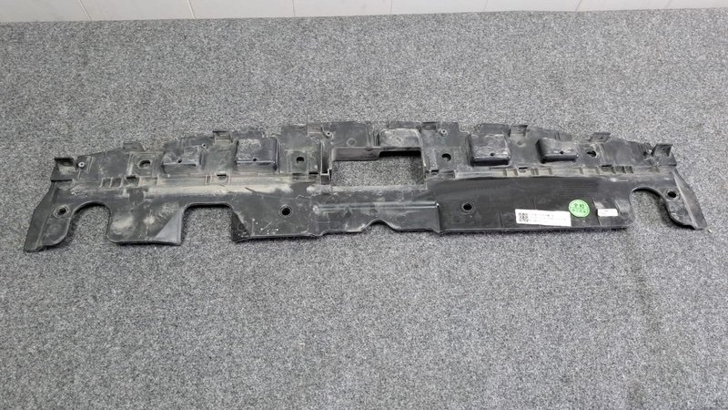 Накладка замка капота, 1500 рублей, Кузнецово