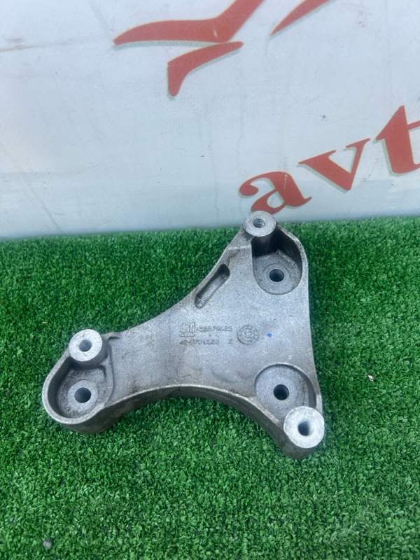 Кронштейн компрессора кондиционера, 2000 рублей, Красноярск