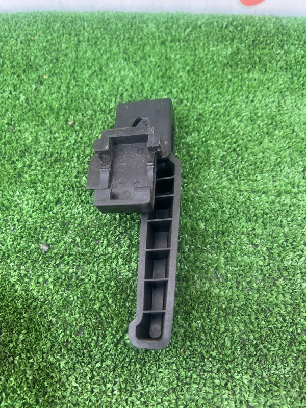 Ручка открывания капота, 1000 рублей, Красноярск