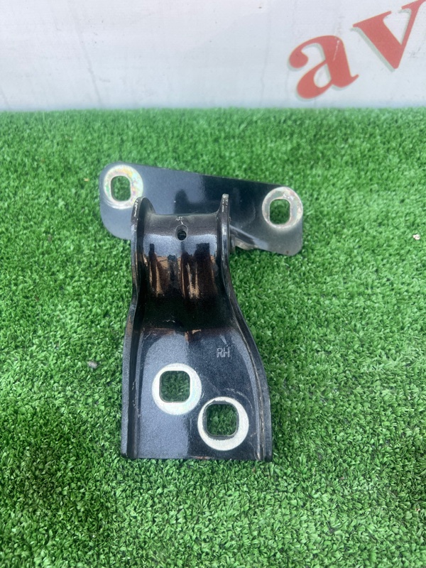 Петля двери багажника, 1000 рублей, Красноярск