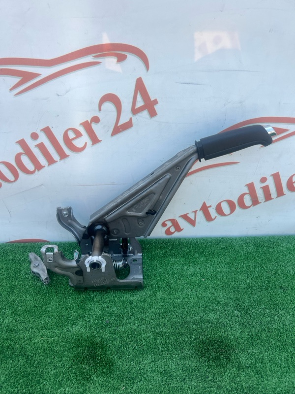 Рычаг стояночного тормоза, 1000 рублей, Красноярск