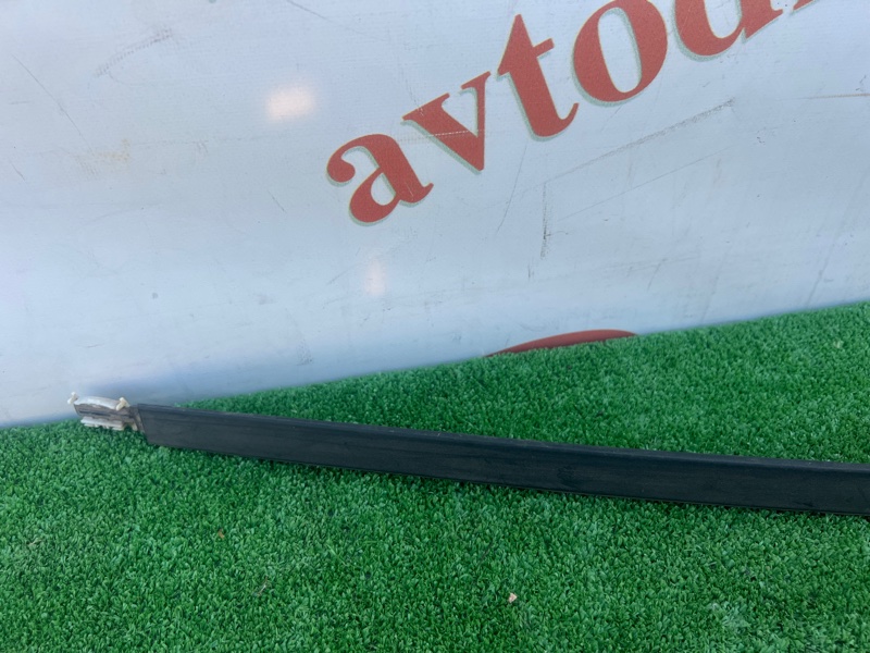 Молдинг лобового стекла, 2000 рублей, Красноярск