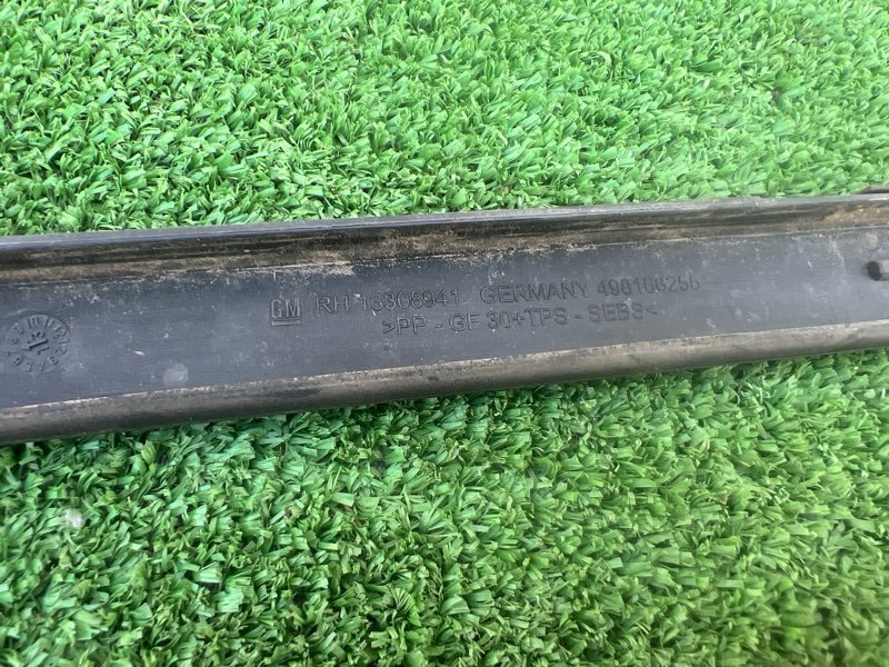 Молдинг лобового стекла, 2000 рублей, Красноярск