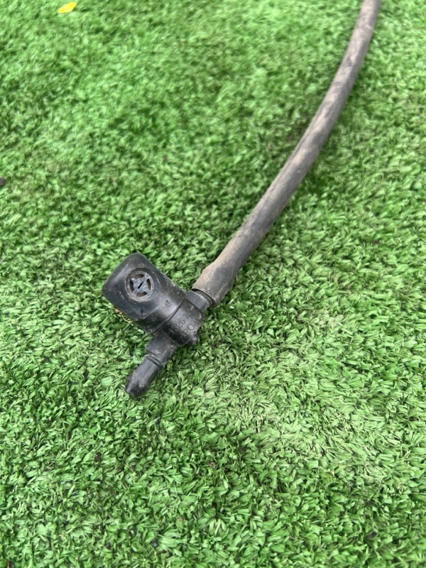 Форсунка стеклоомывателя, 500 рублей, Красноярск