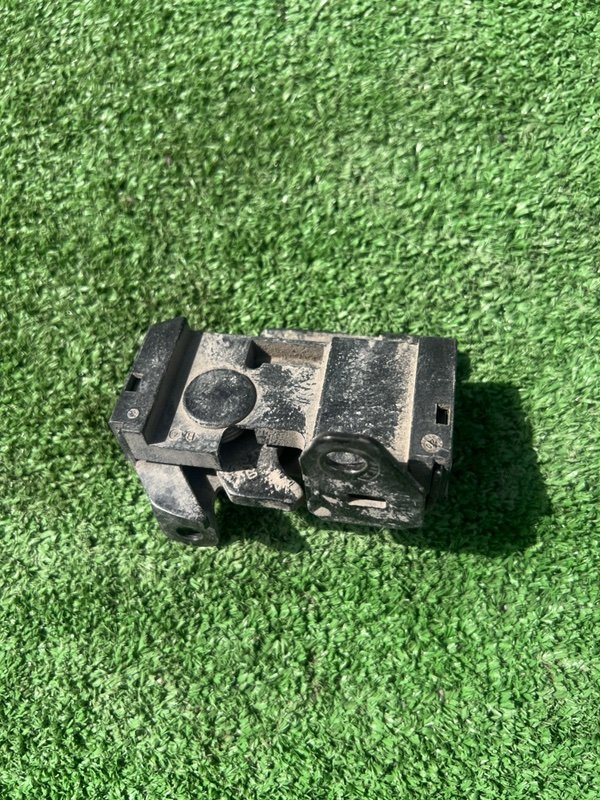 Замок капота, 1000 рублей, Красноярск