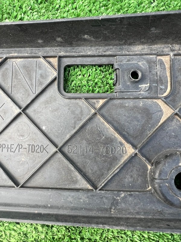 Площадка номерного знака, 1000 рублей, Красноярск