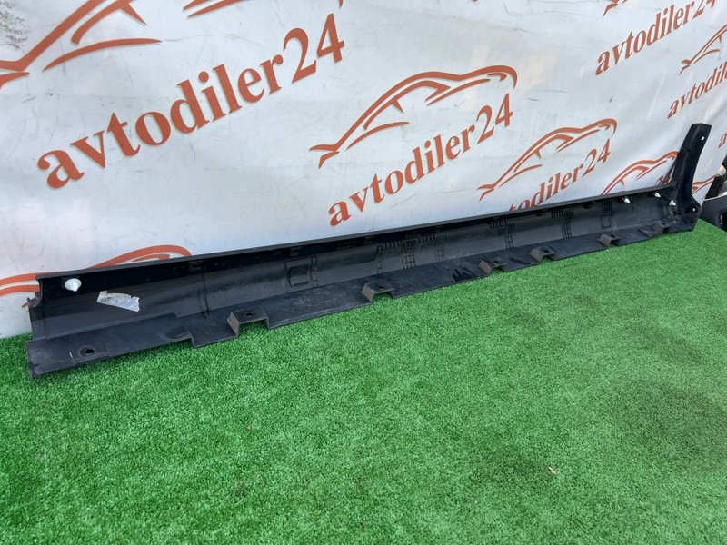 Накладка порога, 2000 рублей, Красноярск