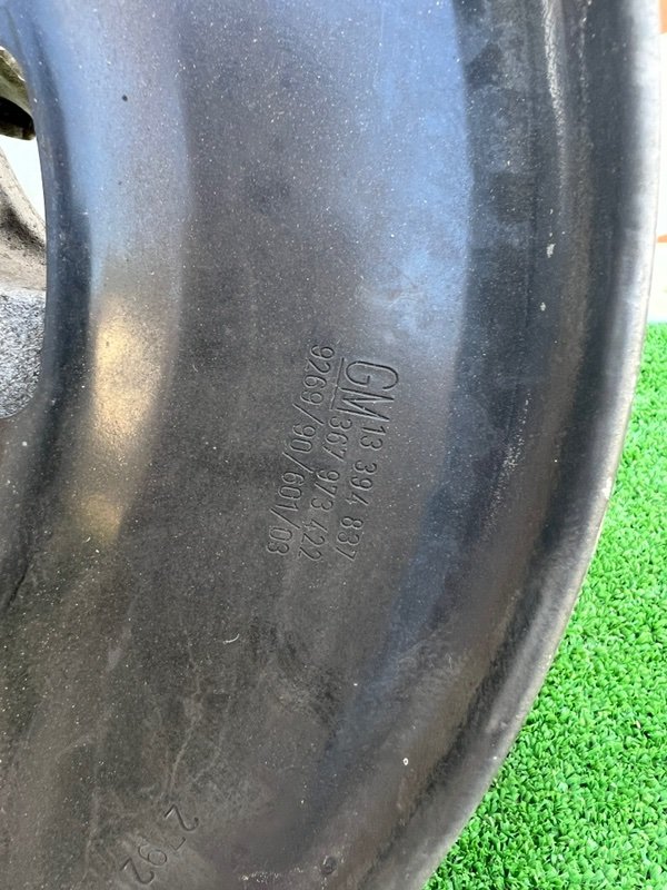 Кулак поворотный, 10000 рублей, Красноярск