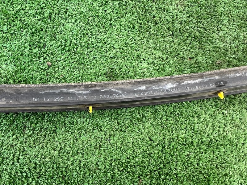 Уплотнительная резинка боковой двери, 1000 рублей, Красноярск