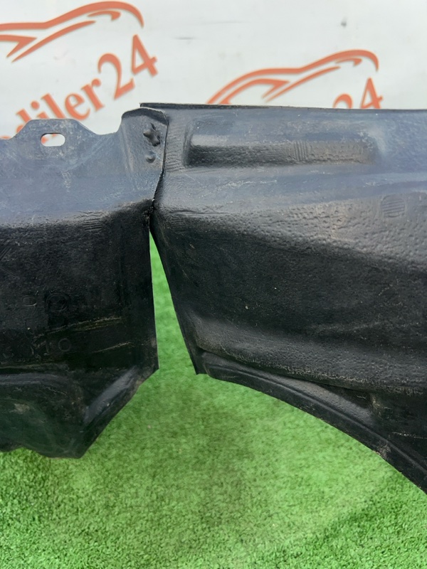 Подкрылок, 500 рублей, Красноярск