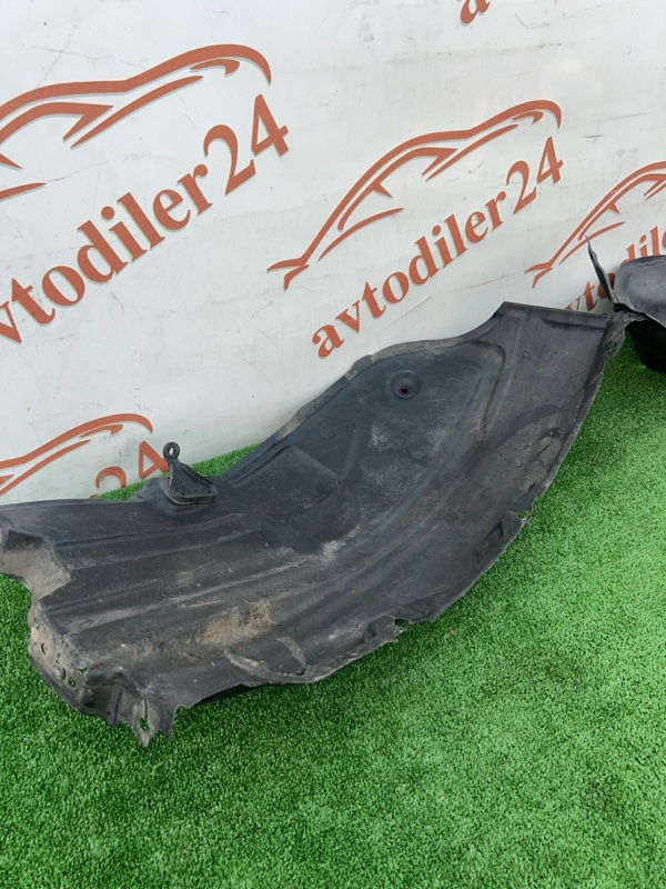 Подкрылок, 500 рублей, Красноярск