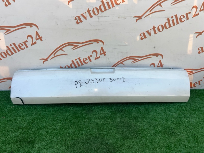 Накладка крышки багажника, 1000 рублей, Красноярск