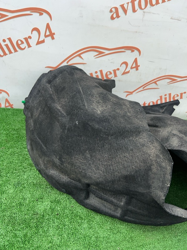 Подкрылок, 1500 рублей, Красноярск