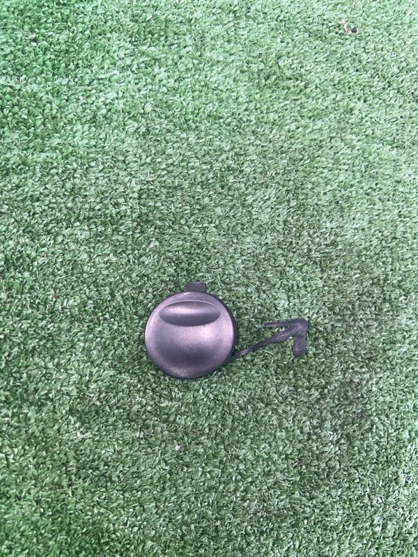 Заглушка буксировочного крюка, 500 рублей, Красноярск