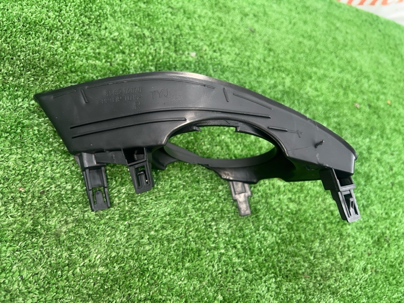 Накладка противотуманной фары, 400 рублей, Красноярск