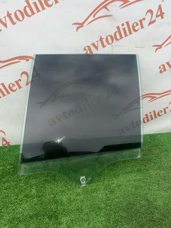 Стекло боковое, 500 рублей, Красноярск