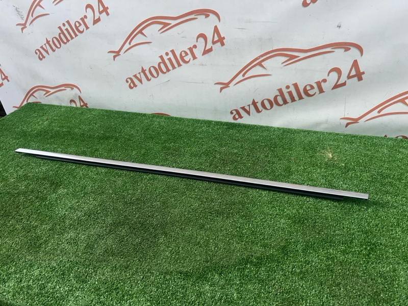 Молдинг стекла, 2000 рублей, Красноярск