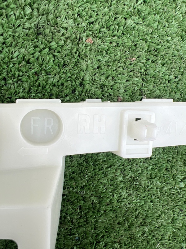 Кронштейн, 1500 рублей, Красноярск