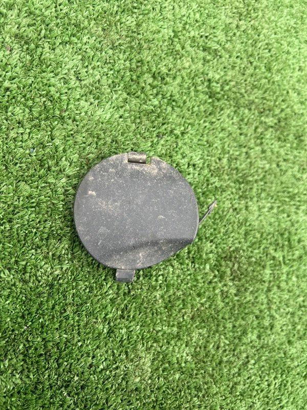 Заглушка бампера, 100 рублей, Красноярск