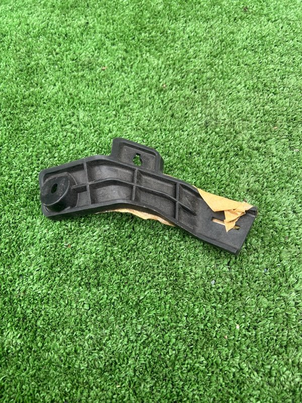 Кронштейн, 300 рублей, Красноярск