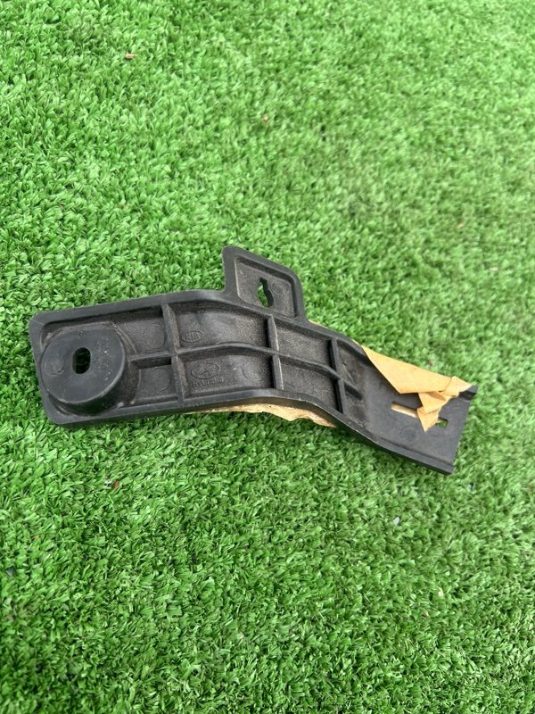 Кронштейн, 300 рублей, Красноярск