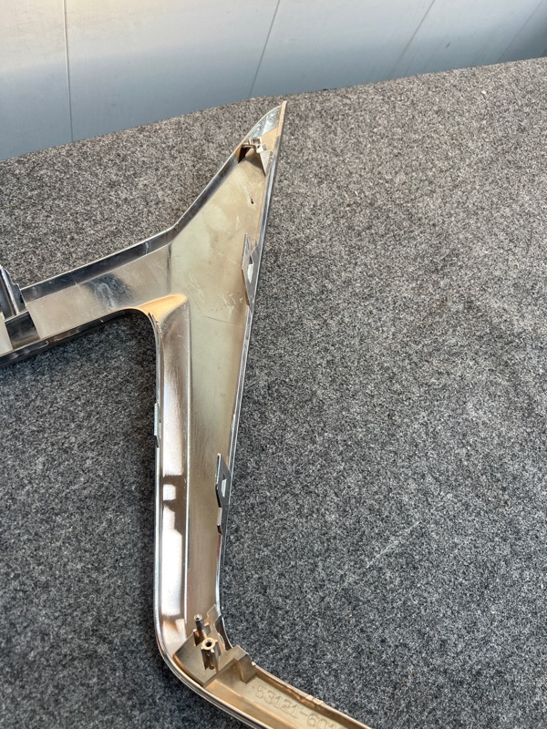 Молдинг решетки радиатора, 6000 рублей, Кузнецово