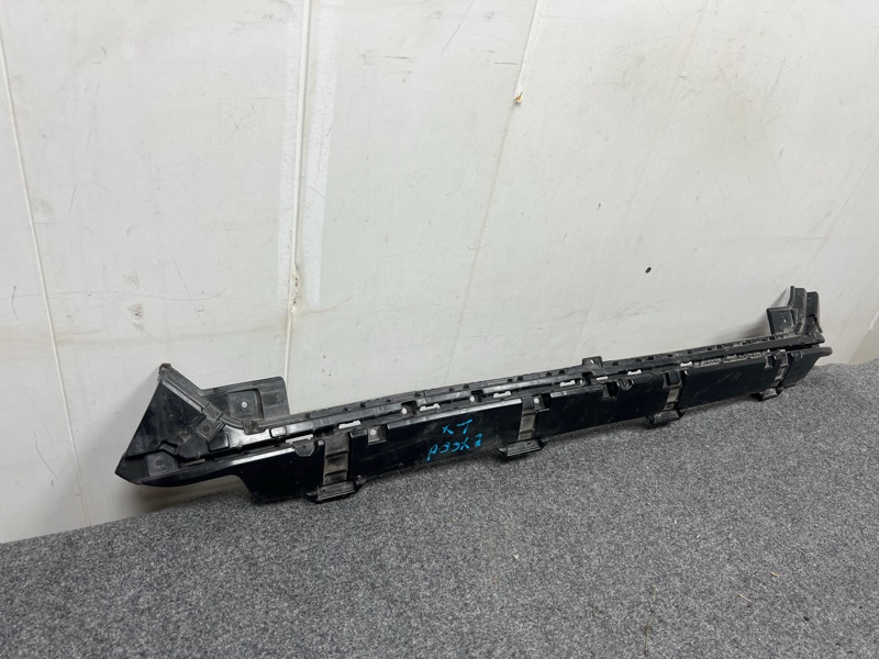 Кронштейн, 1000 рублей, Кузнецово